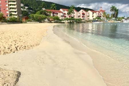 Rairoyale At Sand Castles Ocho Rios Exterior foto